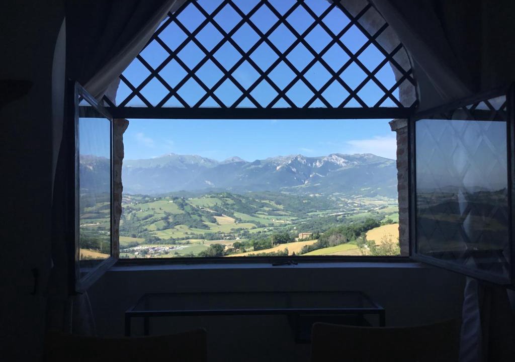 San Ginesio House | Est Locanda