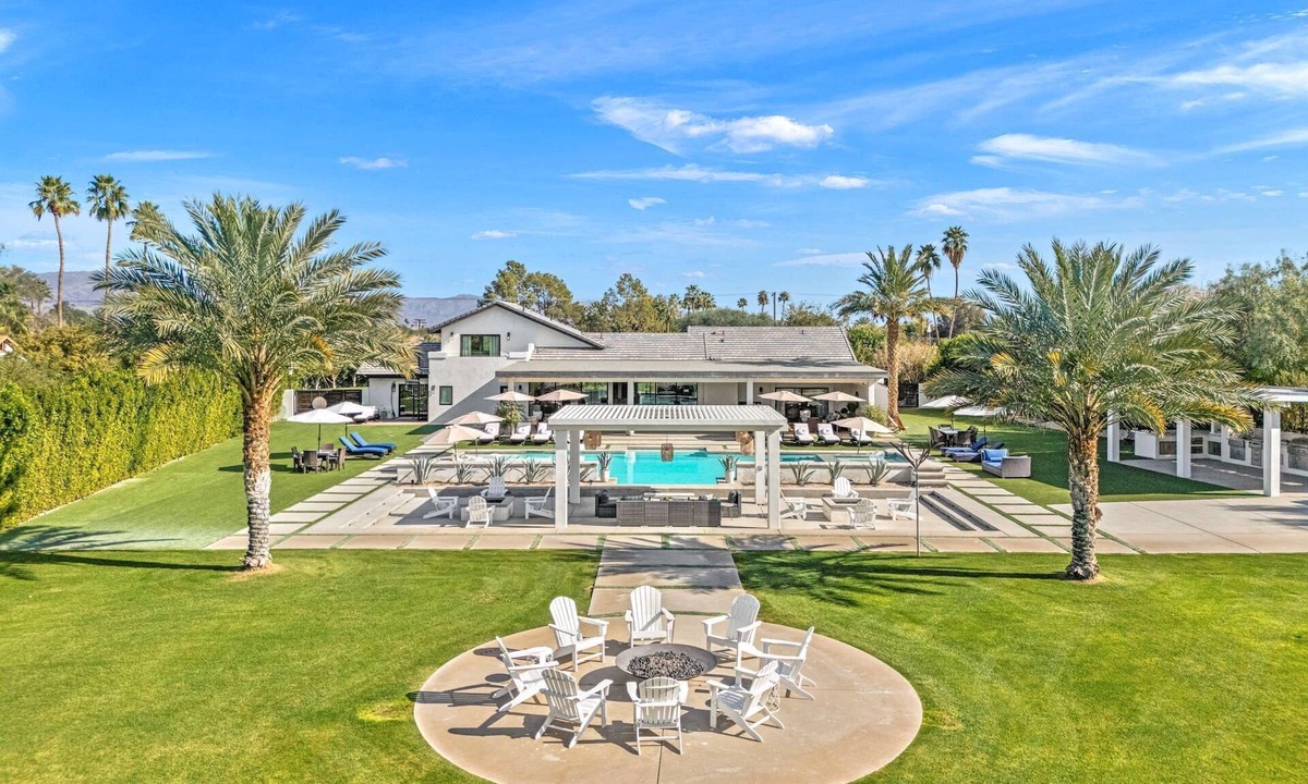 Bermuda Dunes House | Experience Timeless Elegance at Bella Bermuda Estate