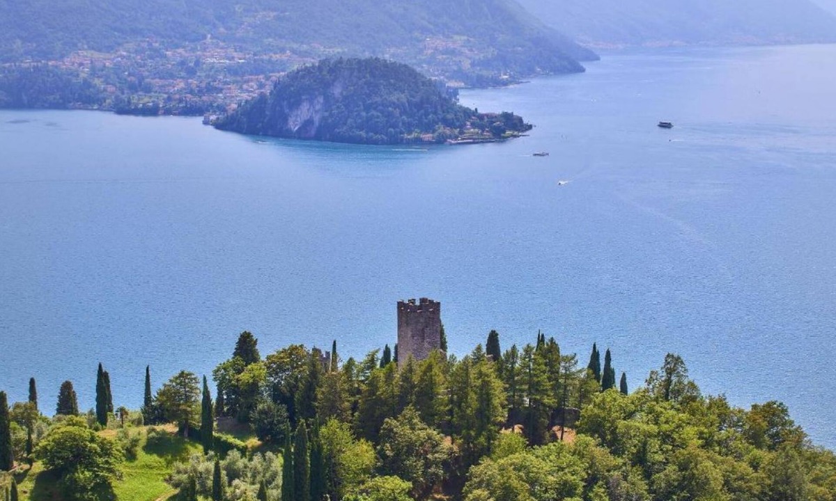 Perledo Villa | FANTASTIC VILLA WITH LAKE VIEW