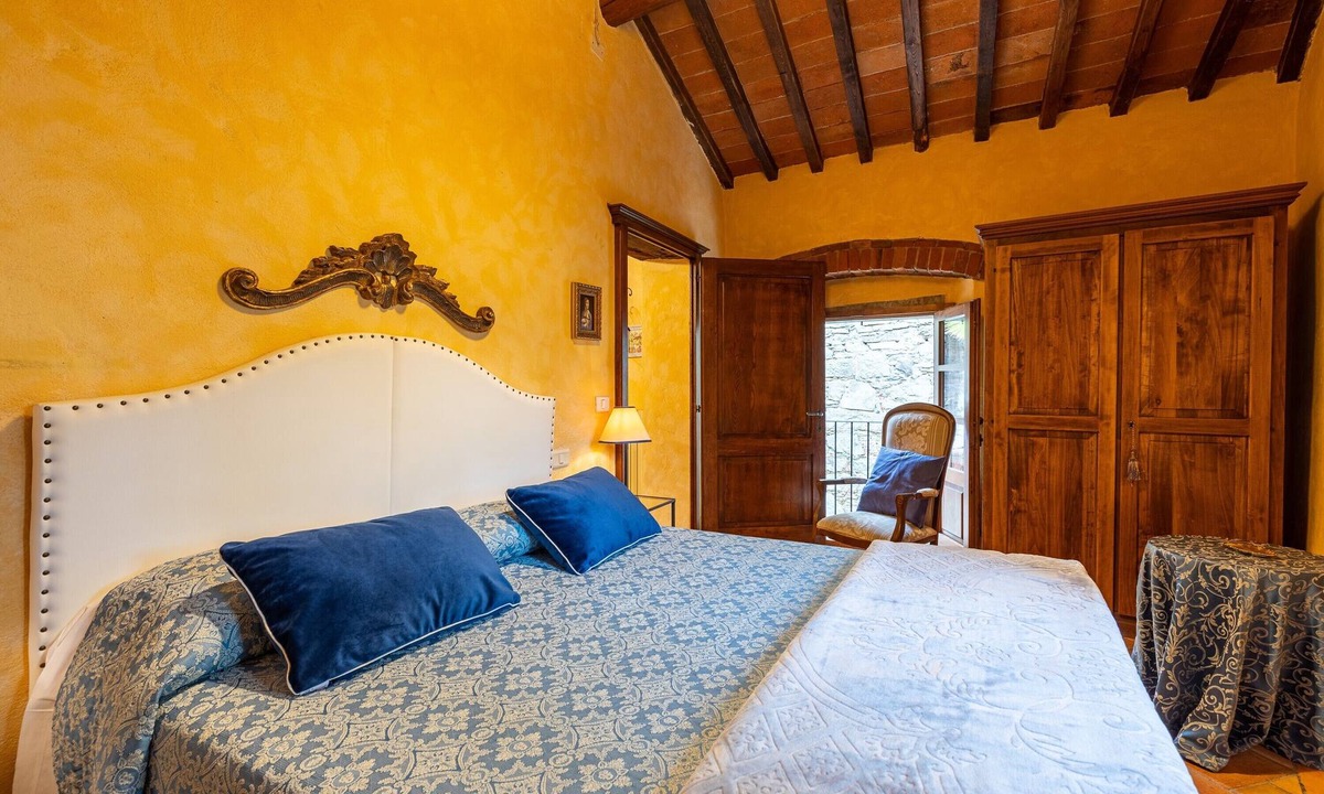 Castiglion Fiorentino Other | Farmhouse 'Borgo Dolci Colline-Loggia'