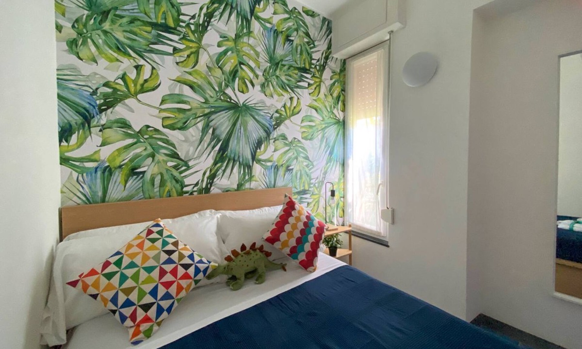 Cinque Terre Apartment | Fetta di Limone Apartment with AC and Patio