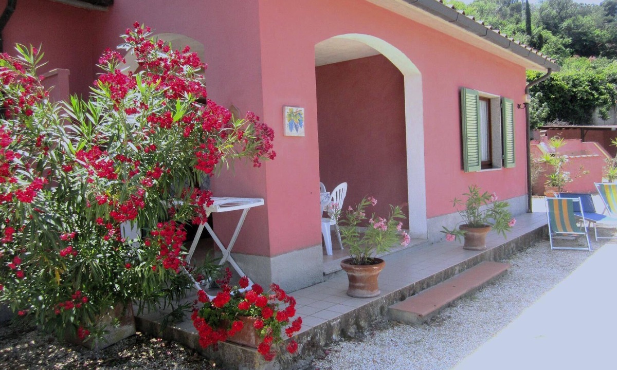 Capoliveri Apartment | Flat with water view