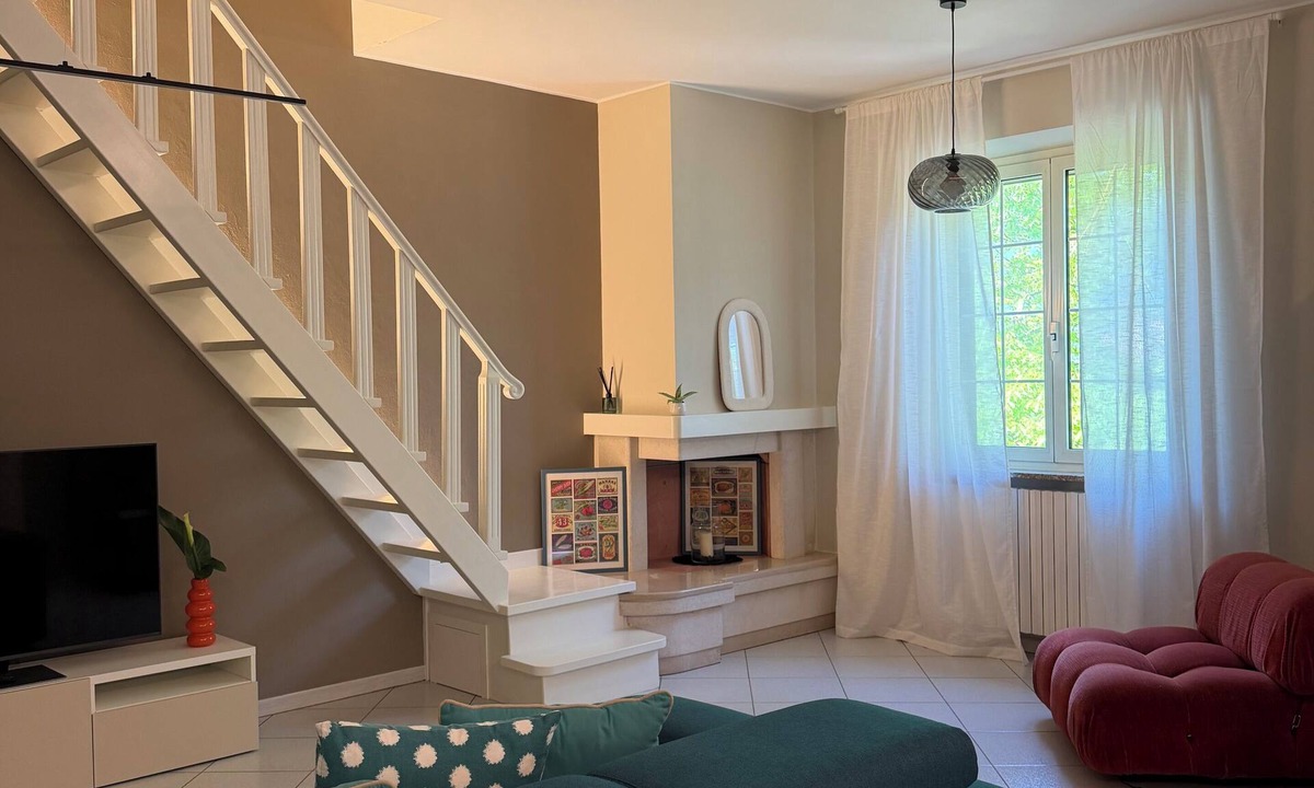 Camucia House | Frames of green - Cortona
