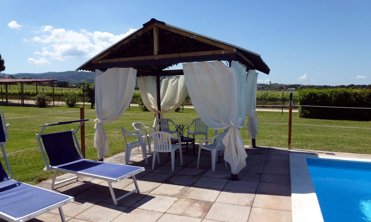 Torgiano House | Free WIFI. Vegetable garden free, Our wine on welcome basket free.