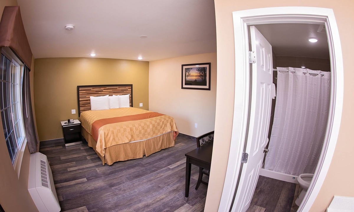 Westmont Hotel | Garey Motel