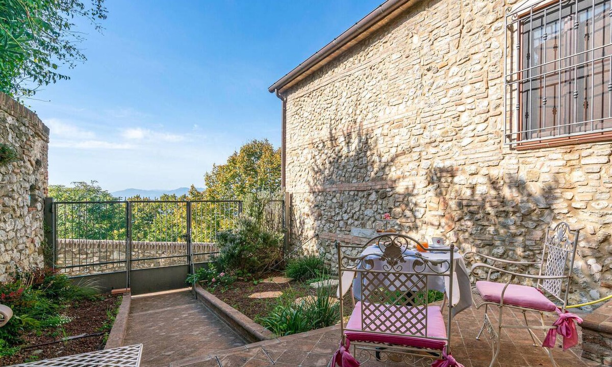 Verucchio Apartment | Gorgeous apartment in Verucchio with WiFi