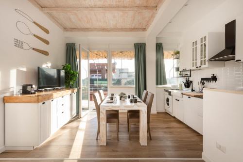 Quartiere XXVII Primavalle Apartment | GRANDE, TERRAZZATO perfetto per famiglie e gruppi