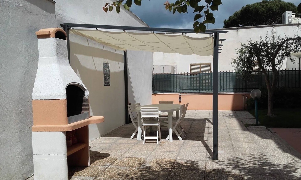 Sabaudia Apartment | Ground floor apartment with independent garden in the center of Sabaudia