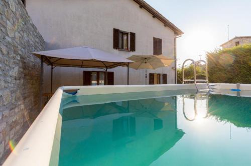 Gubbio Apartment | GuestHost - Borgo Santa Lucia Apartment with Private Parking & Garden