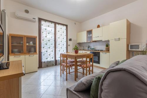 Lido delle Nazioni Villa | GuestHost - Lido delle Nazioni Villa with Parking