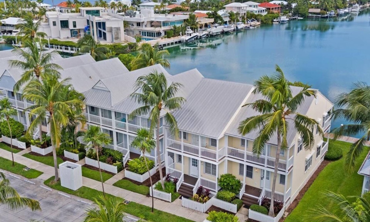 Marathon House | Harbor Village Home with Boat Dockage: Canalside 3BR/3BA Cottage 7079