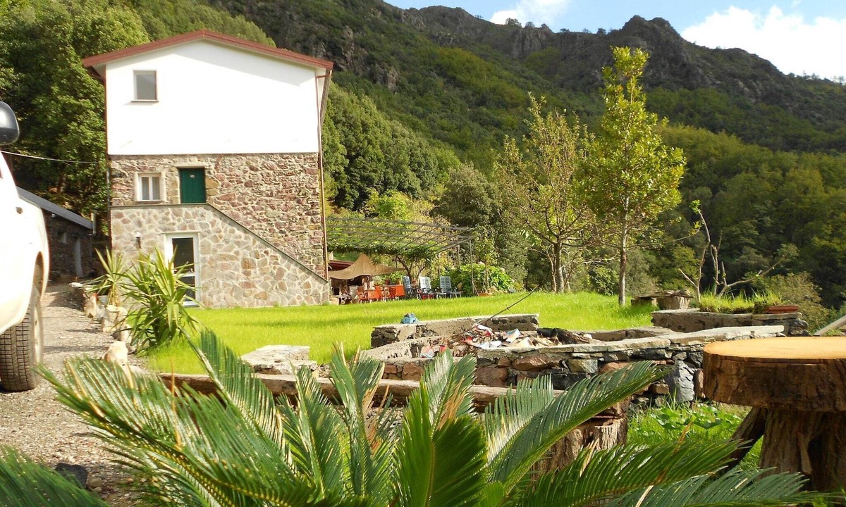 Casarza Ligure House | Hillside Retreat Near 5 Terre