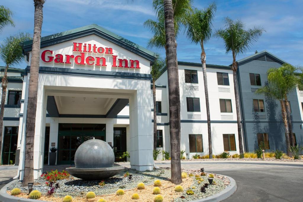 Montebello Hotel | Hilton Garden Inn Montebello/Los Angeles
