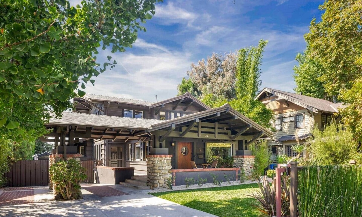 Windsor Square House | Historic | Charming | Home in the Heart of LA - EV