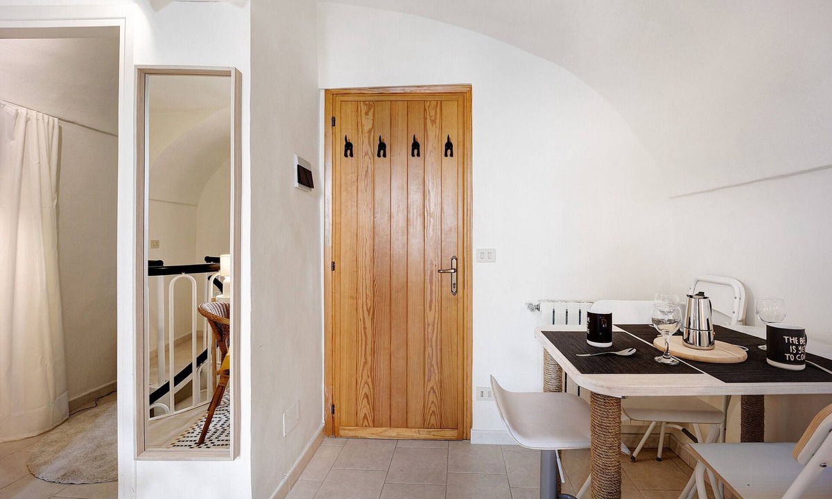 Dolceacqua Apartment | Holiday Apartment "Dolceacqua" with Wi-Fi