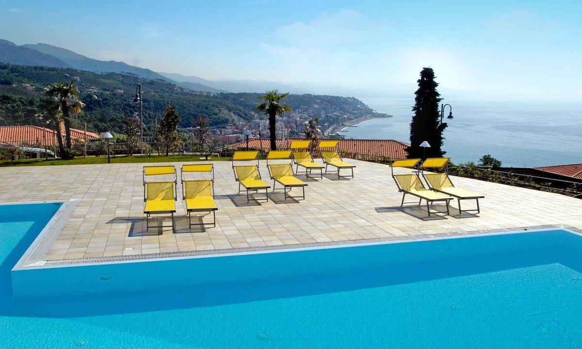 Cogoleto Apartment | Holiday apartment with air conditioning
