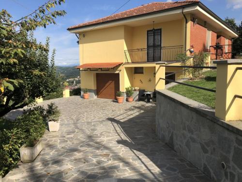 Acqui Terme House | Holiday Home Bellavista by Interhome