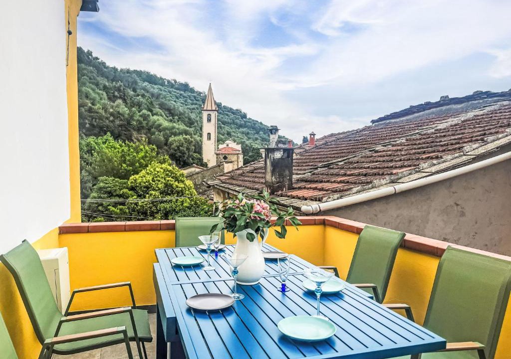 Villa Viani House | Holiday Home Ca dell'Andre by Interhome