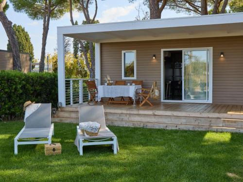 Capalbio House | Holiday Home Mobilhome Luxury by Interhome