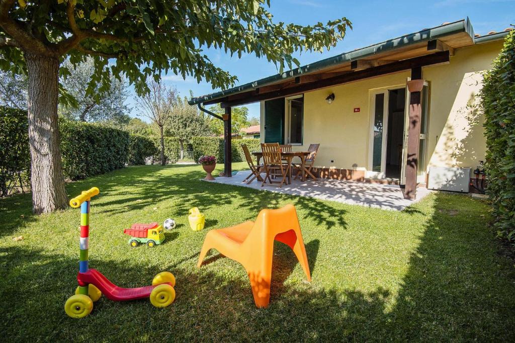 Riotorto Apartment | Holiday residence Mare Verde Villaggio Riotorto - ITO02100c-CYC