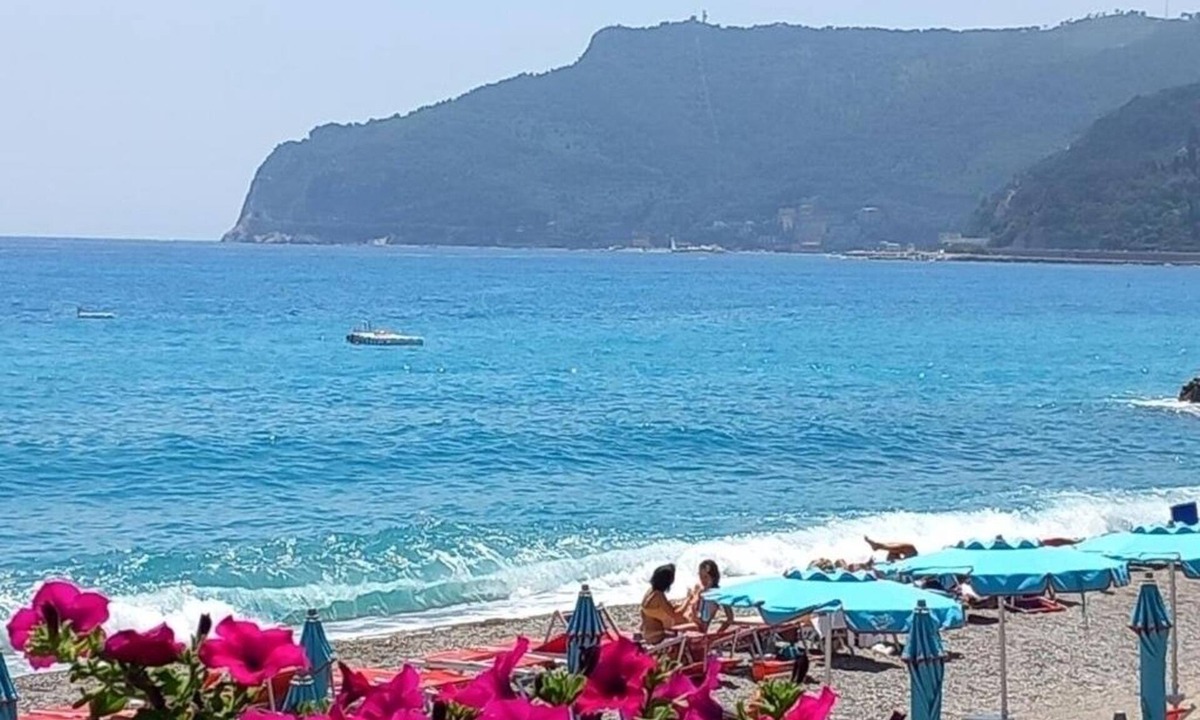 Spotorno Apartment | Holiday Sea View