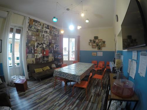 San Vincenzo Hostel | Home Genoa Hostel