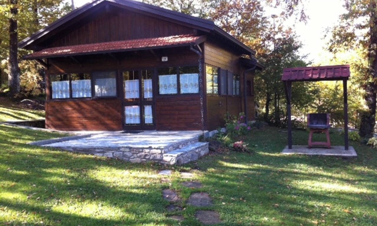 Ventasso Ski Chalet | Homerez - Chalet in Giarola