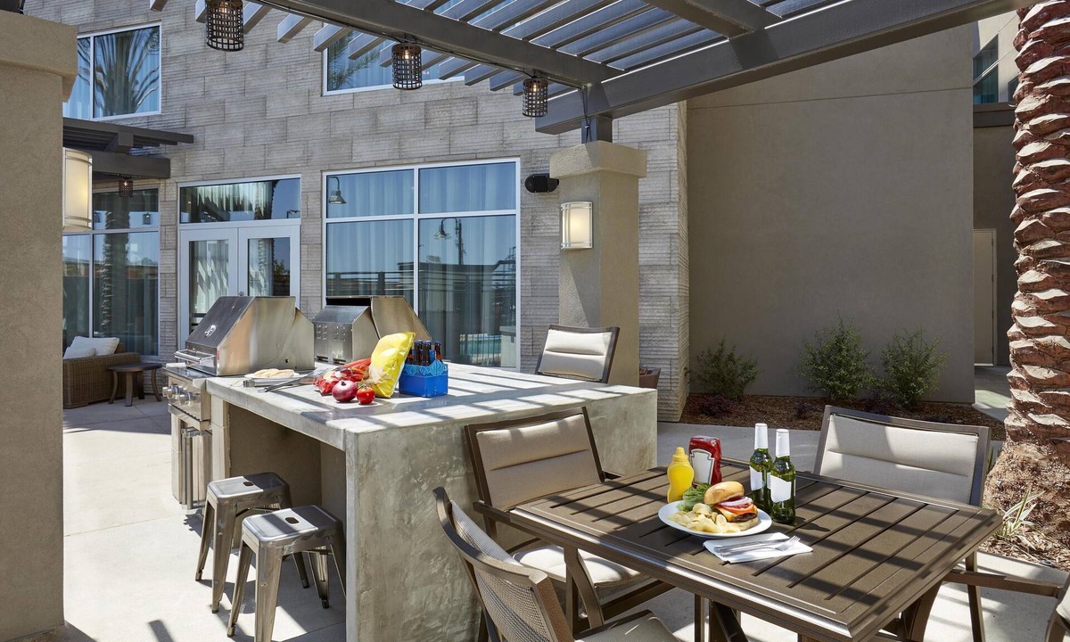 North Redondo Hotel | Homewood Suites by Hilton Los Angeles Redondo Beach