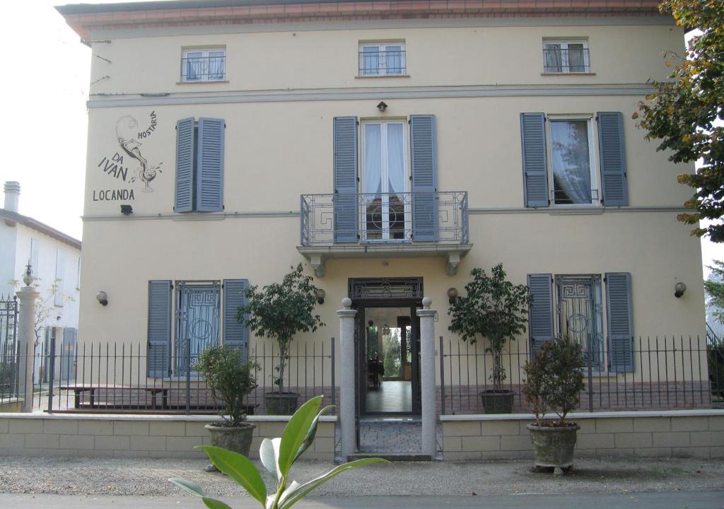 Roccabianca Bed & Breakfast | Hostaria Da Ivan