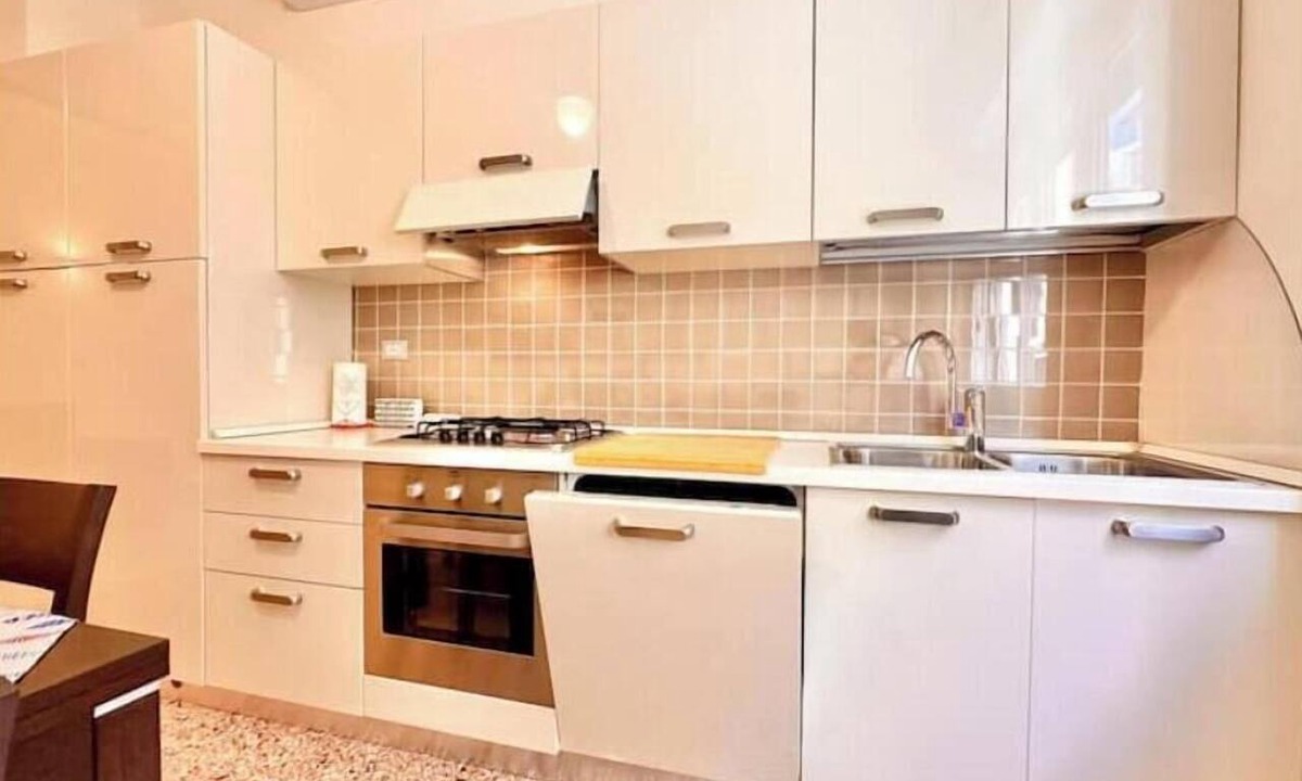 Finale Pia Apartment | Hostdomus - Piamare