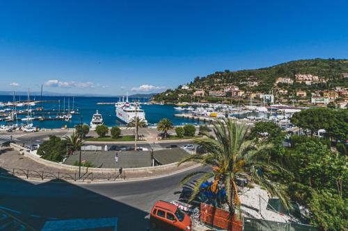 Porto Santo Stefano Hotel | Hotel Alfiero