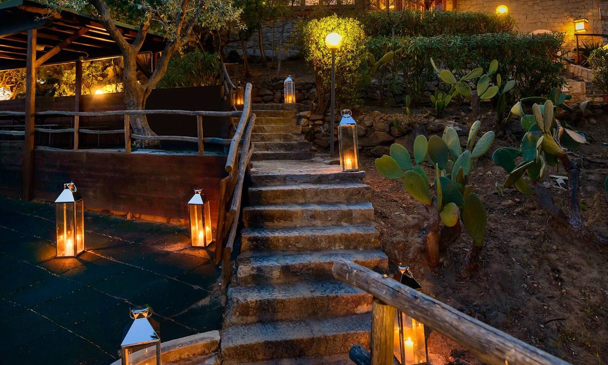 Cavoli Hotel | Hotel Baia Imperiale