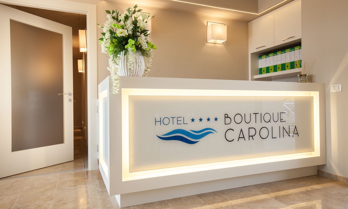 Marina di Castagneto Carducci Hotel | Hotel Boutique Carolina