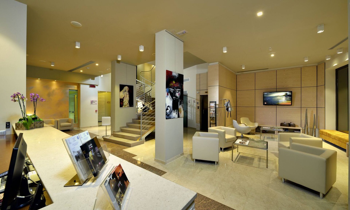 Ferrara Historic Centre Hotel | Hotel Carlton
