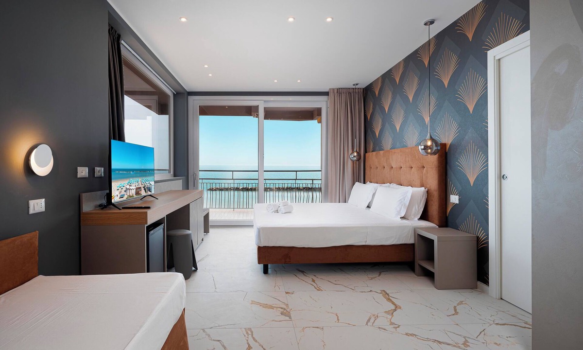 Cagnona Hotel | HOTEL COLA FRONTEMARE