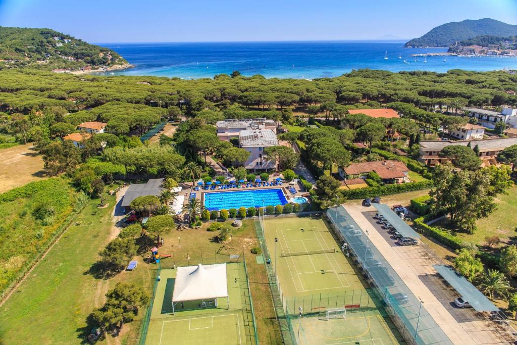 Marina di Campo Hotel | Hotel dei Coralli