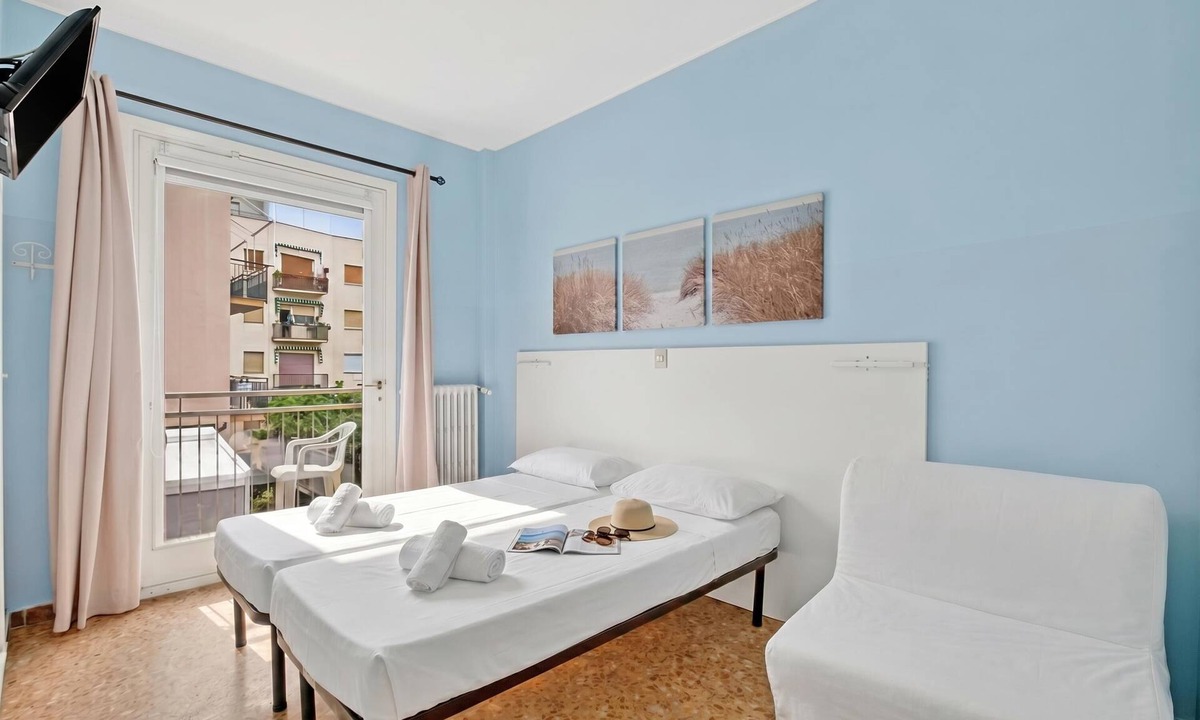 Laigueglia Hotel | Hotel Del Golfo 60, Laigueglia, Italy