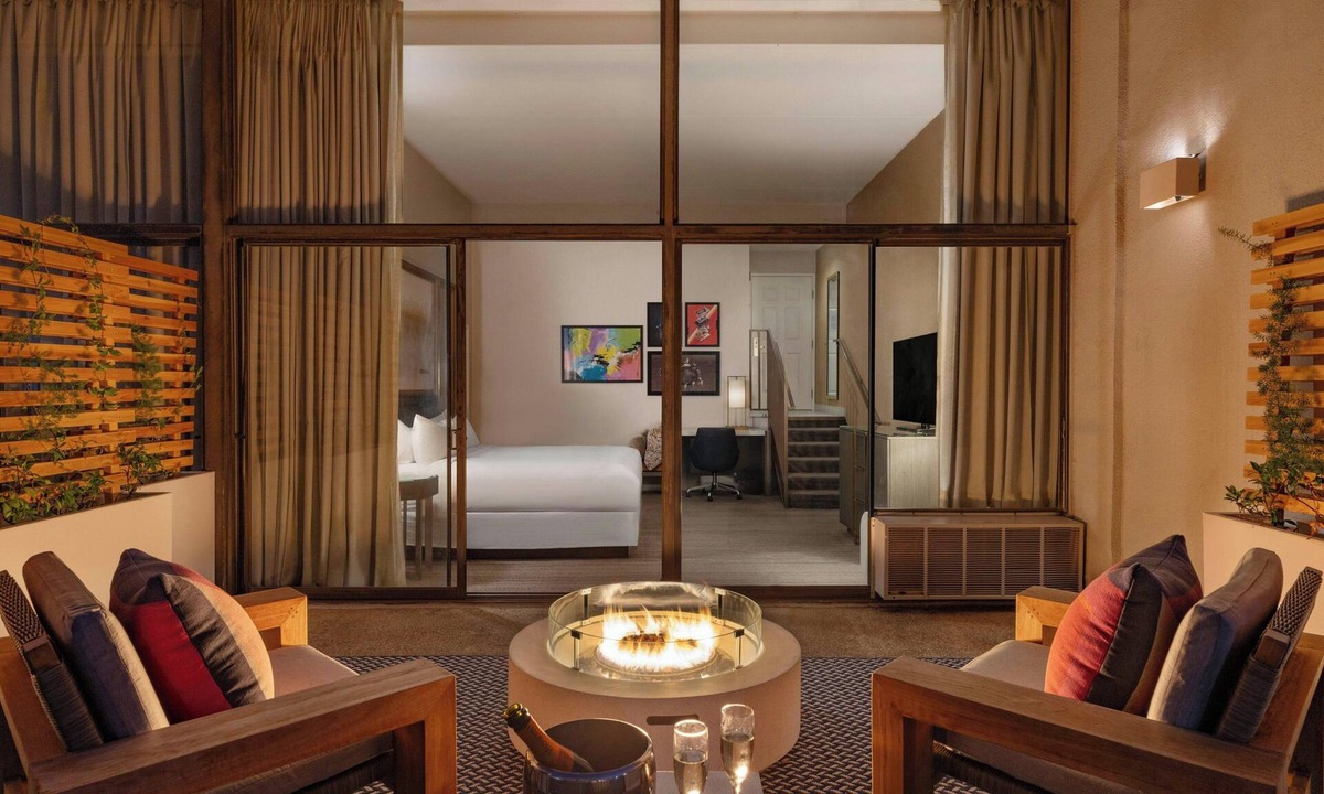 Pasadena Hotel | Hotel Dena, Pasadena Los Angeles, a Tribute Portfolio Hotel