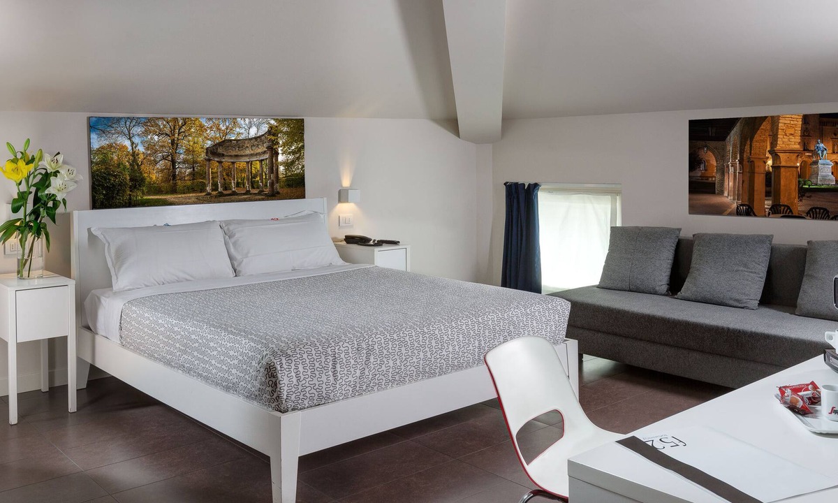 Bogolese Hotel | Hotel Forlanini52 Parma