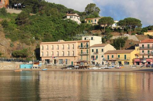 Porto Azzurro Hotel | Hotel l'Approdo