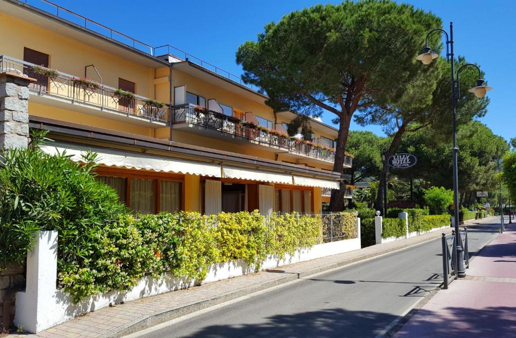Marina di Campo Hotel | Hotel Lilly