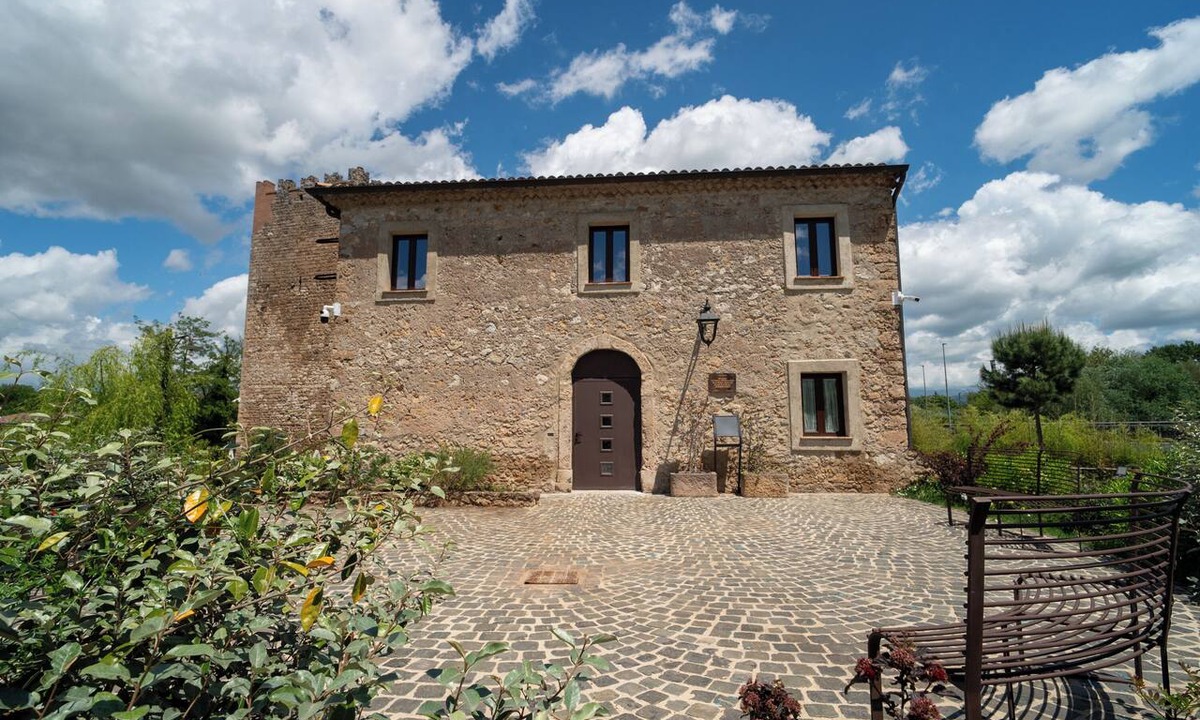 Sgurgola Hotel | Hotel Locanda la Torre