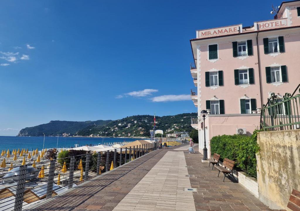 Spotorno Hotel | Hotel Miramare