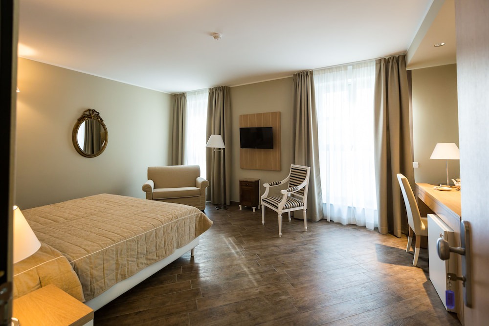 Bistagno Hotel | Hotel Monteverde