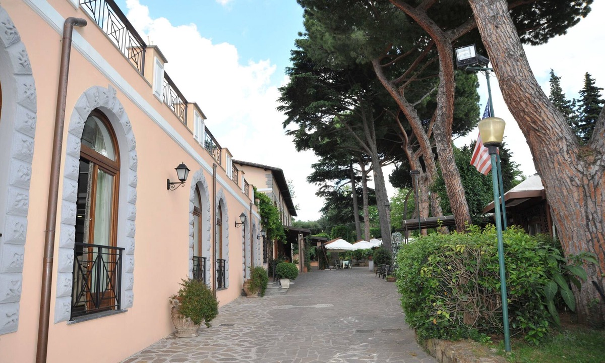 Frascati Hotel | Hotel Ristorante Villa Icidia