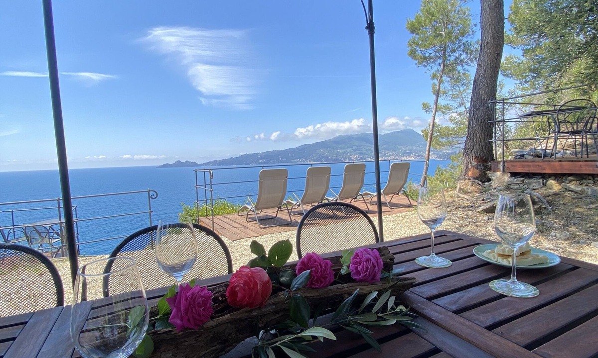 Zoagli House | HOUSE IN THE PRESSES OF PORTOFINO, WONDERFUL VIEW,