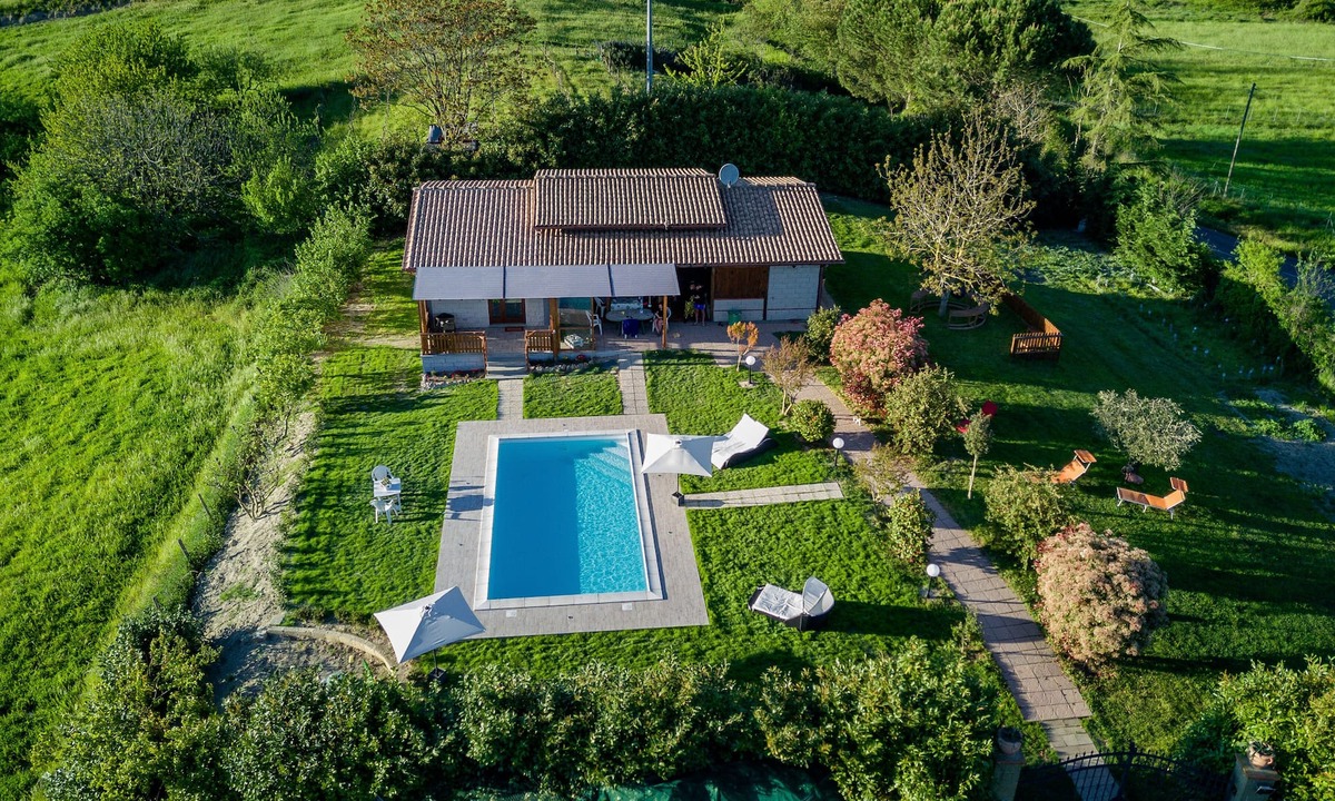 Piansano House | House with garden 4 km to la playa " bolsena lake"