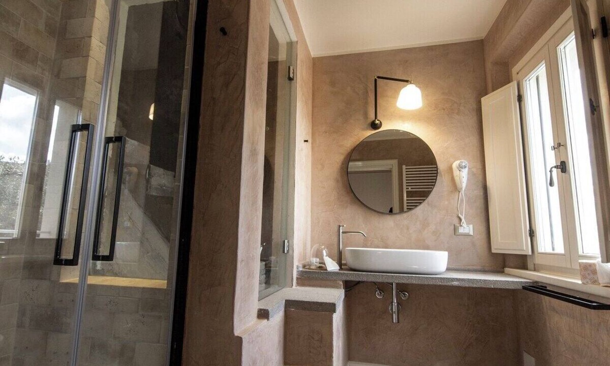 Bibbona Bed & Breakfast | In the historic center of Bibbona, located 10 minutes from the beach and Bolgheri