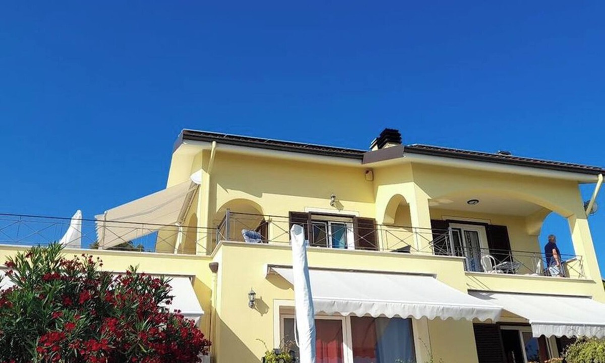 Vallebona Apartment | In the peace of nature La Casa del Sole offers you beautiful views and privacy!