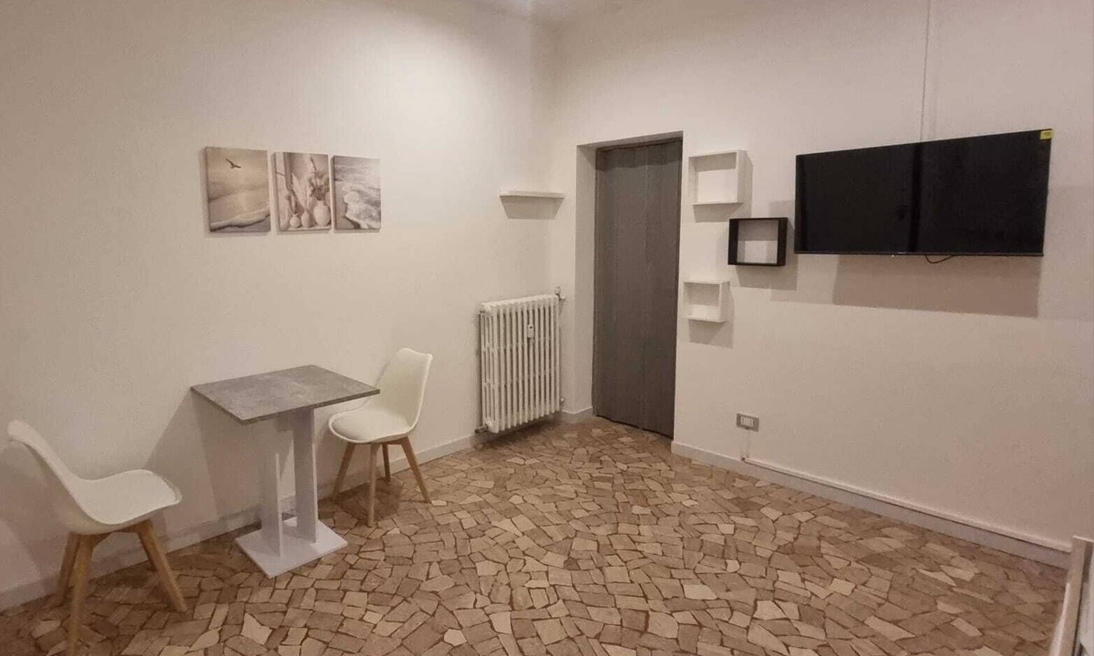 Savena Apartment | Independent Room with Private Access in Fairgrounds